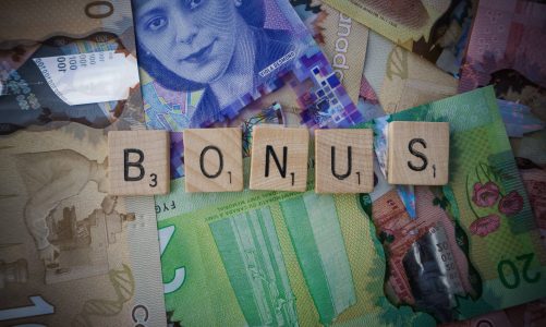 A Guide to Understanding Cash Back, Deposit Matching, and Re-deposit Bonuses